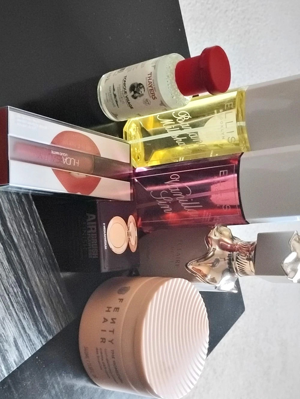 Beauty Bundle - Picture 2 of 3